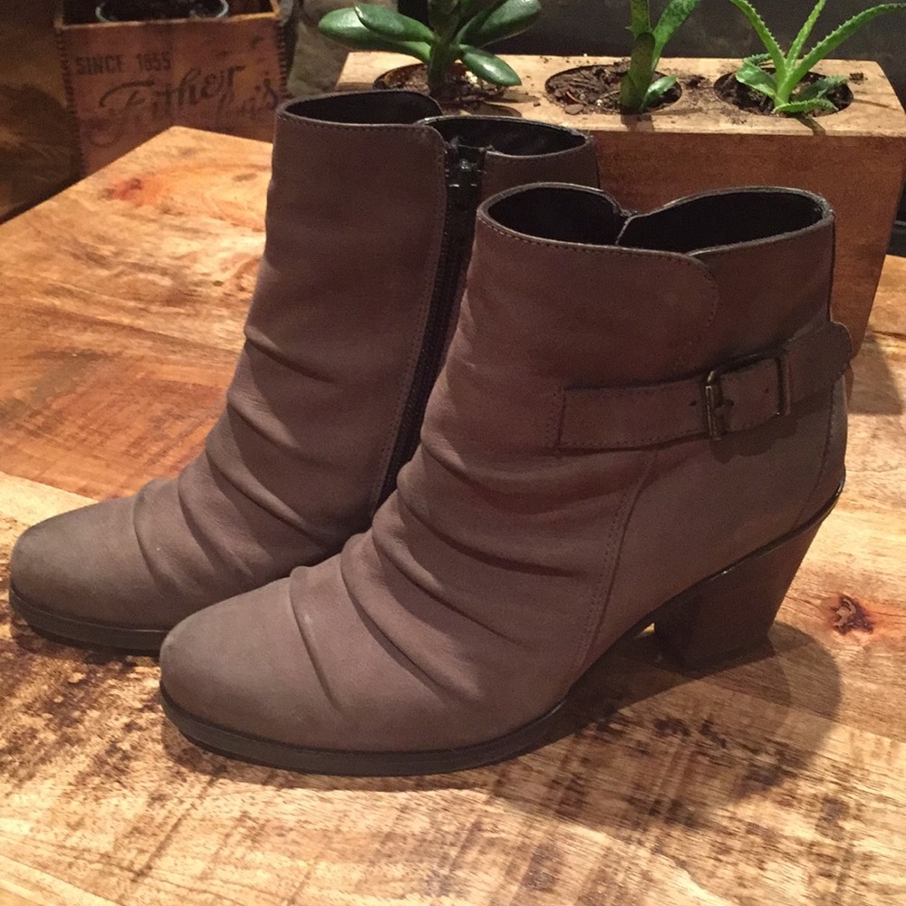 Paul Green Brown Ankle Booties with Stacked Heel